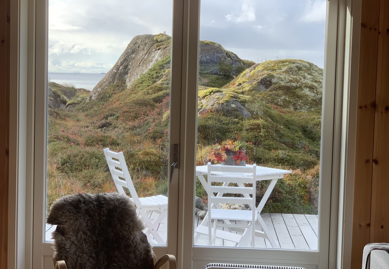 Cabin in Vestvågøy - Unique private cabin in Lofoten