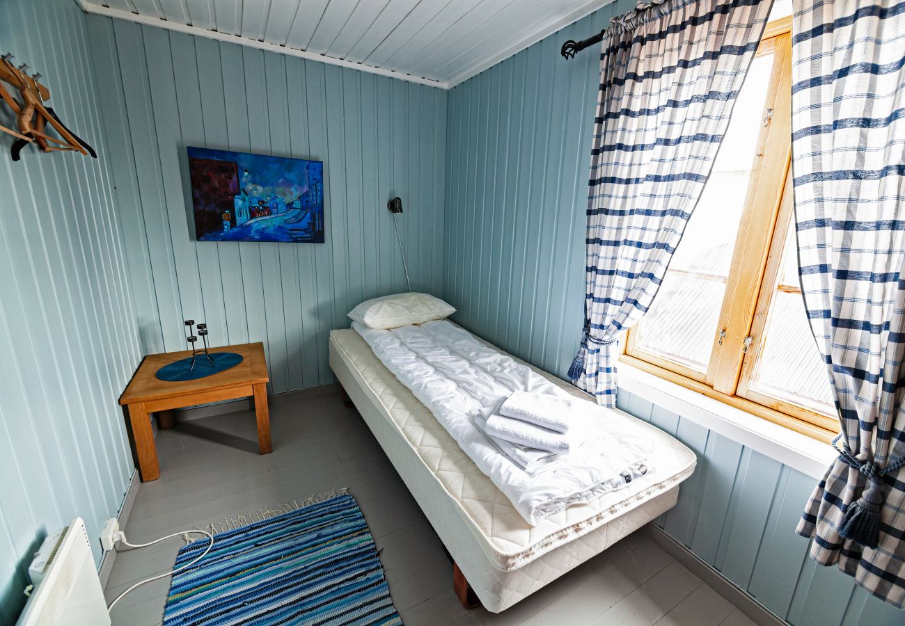 Cabin in Vestvågøy - Rorbu burekka, Stamsund
