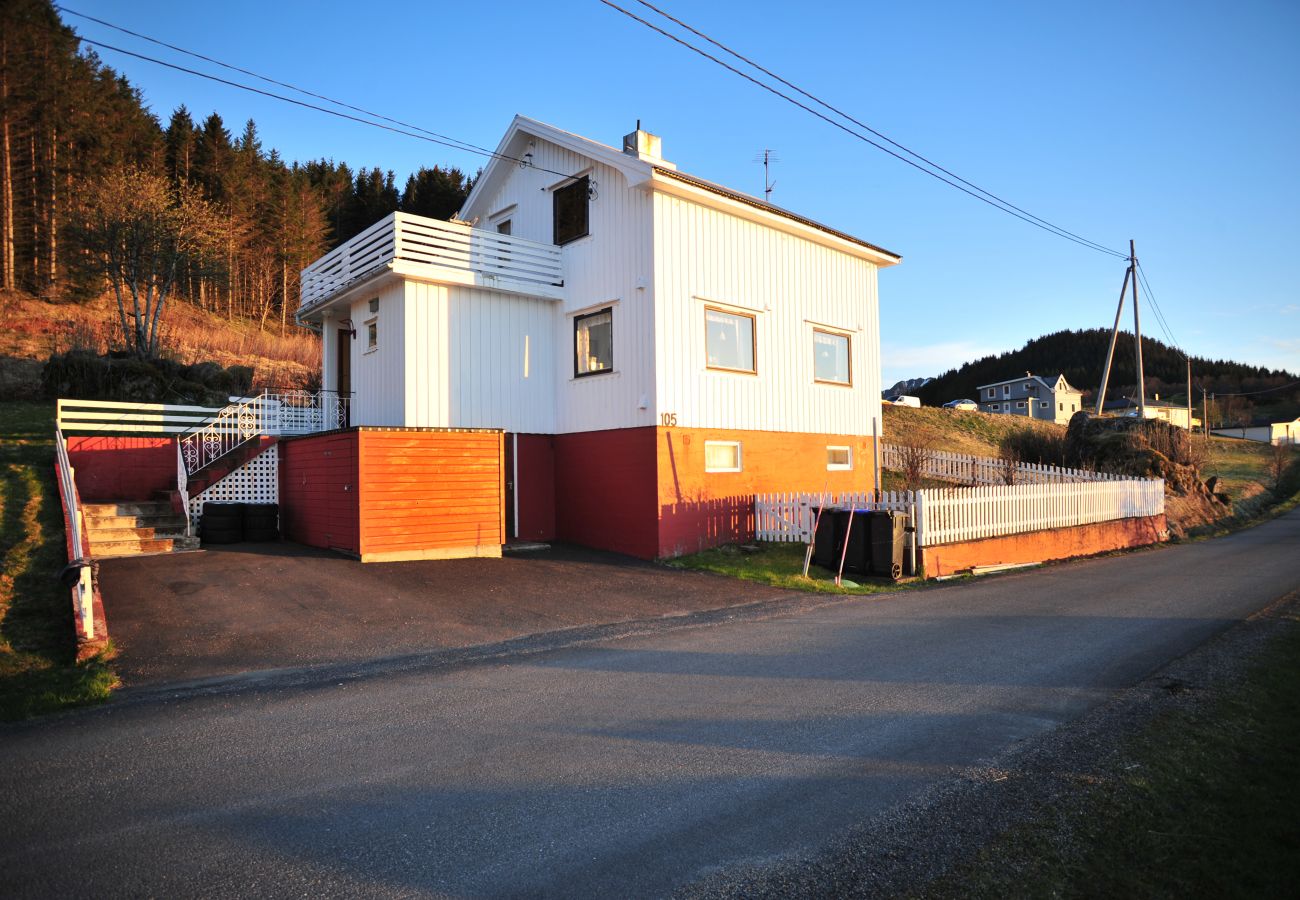 House in Vestvågøy - Fredelig med naturskjønn omgivelse, midt i Lofoten
