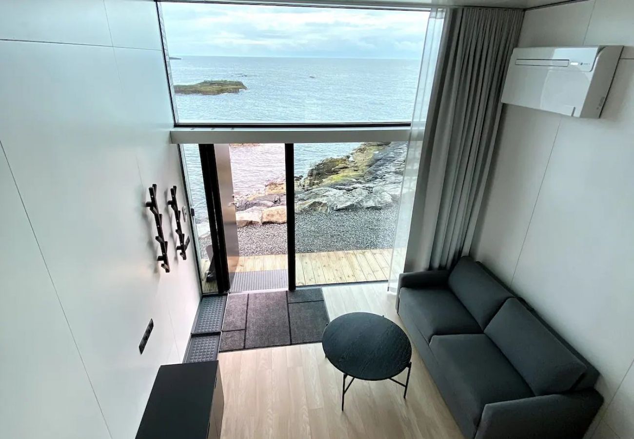 Studio in Moskenes - High end sea cabins at Å in Lofoten. Cabin nr.1