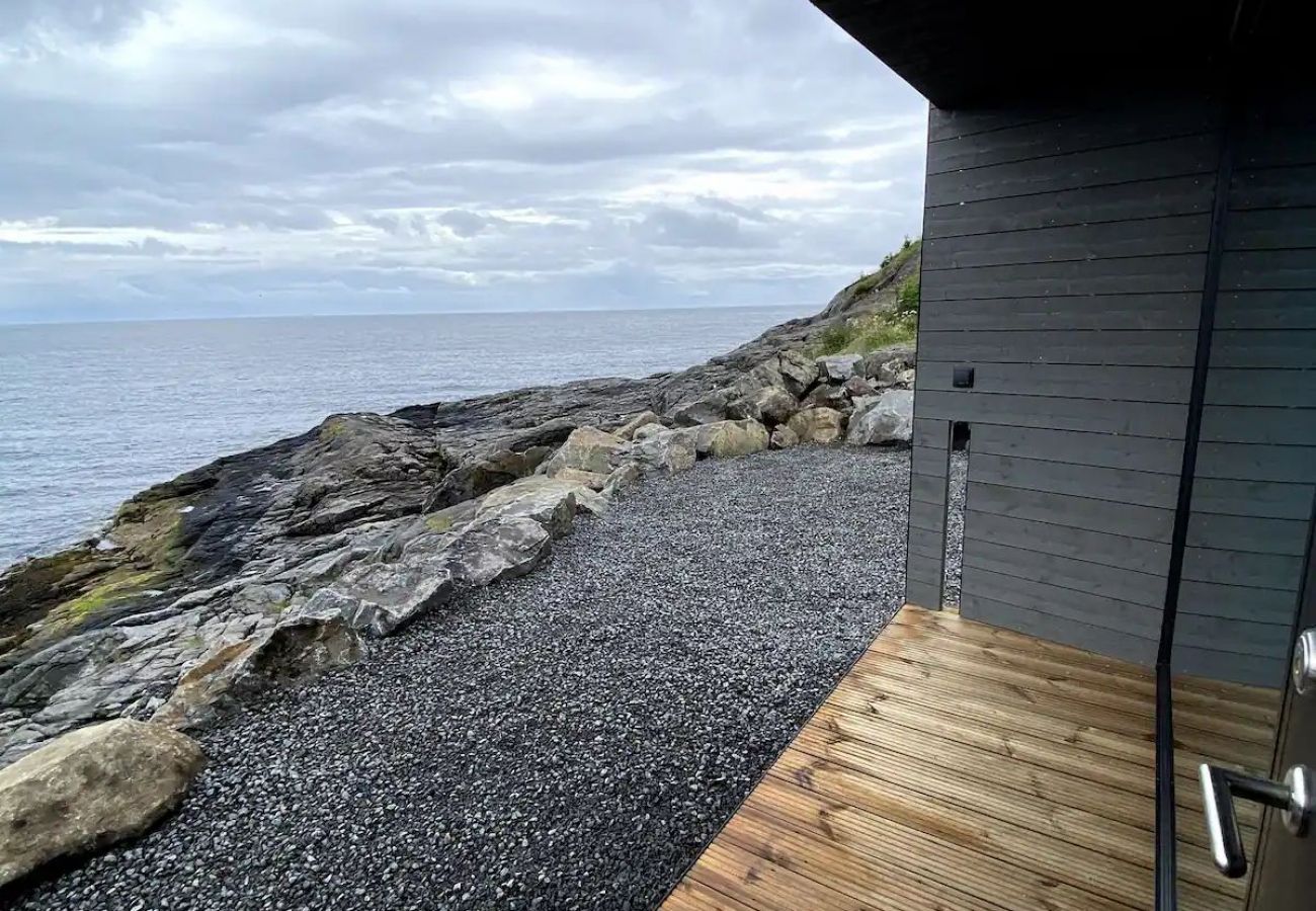 Studio in Moskenes - High end sea cabins at Å in Lofoten. Cabin 2
