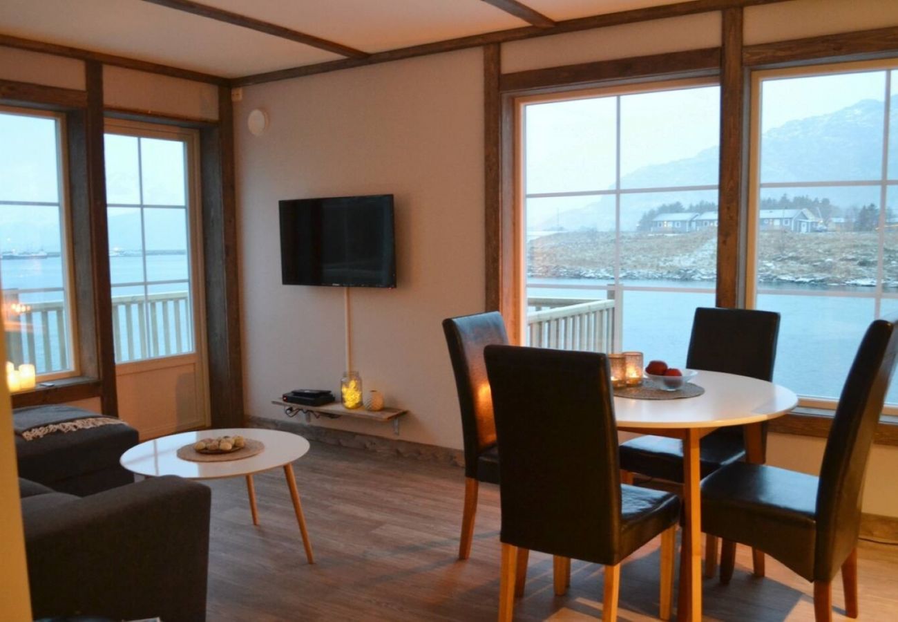 Apartment in Flakstad - Fredvang Seahouse, Apartment B