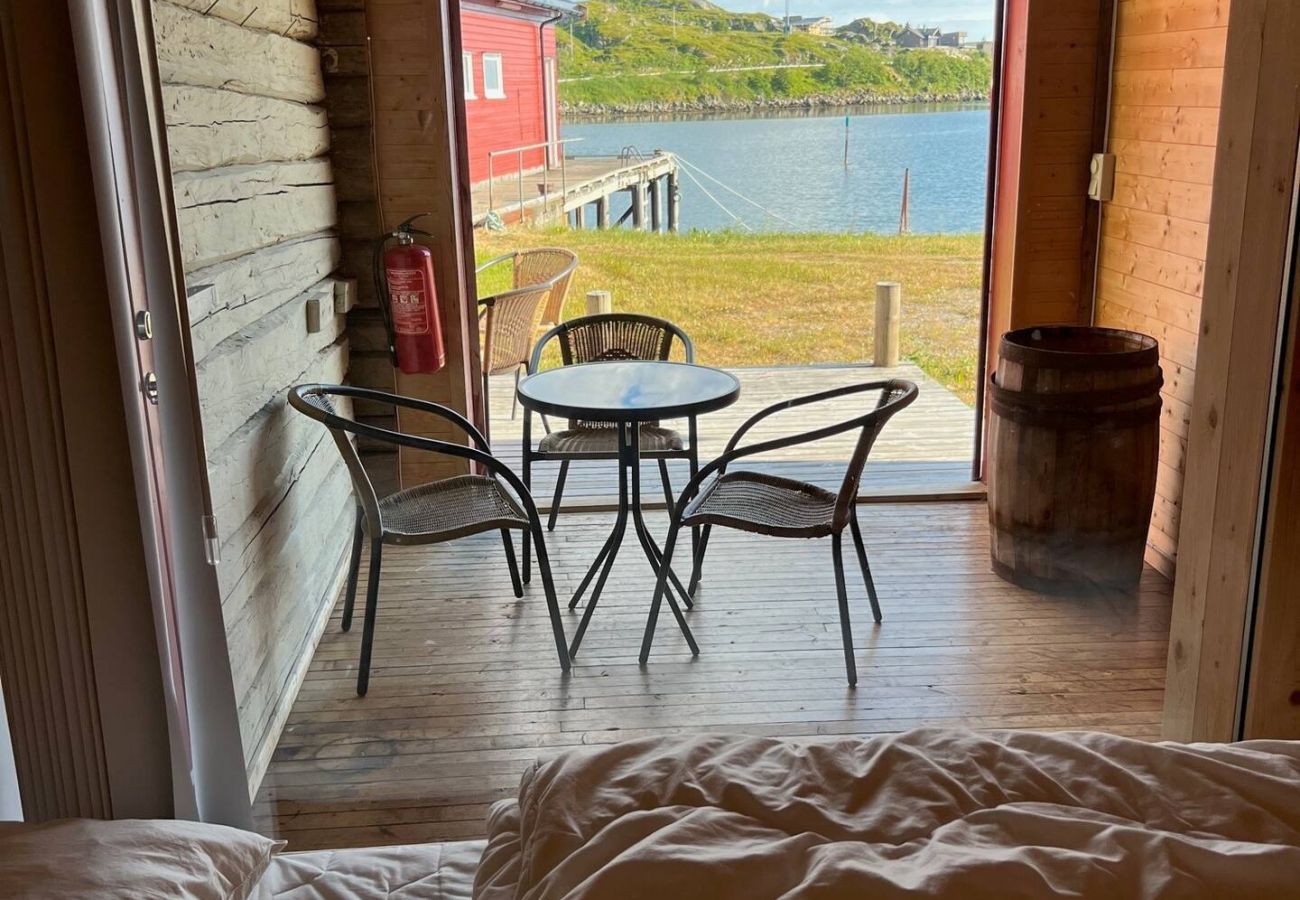 Cabin in Vestvågøy - Tradisjonell Rorbu i fiskeværet Ballstad