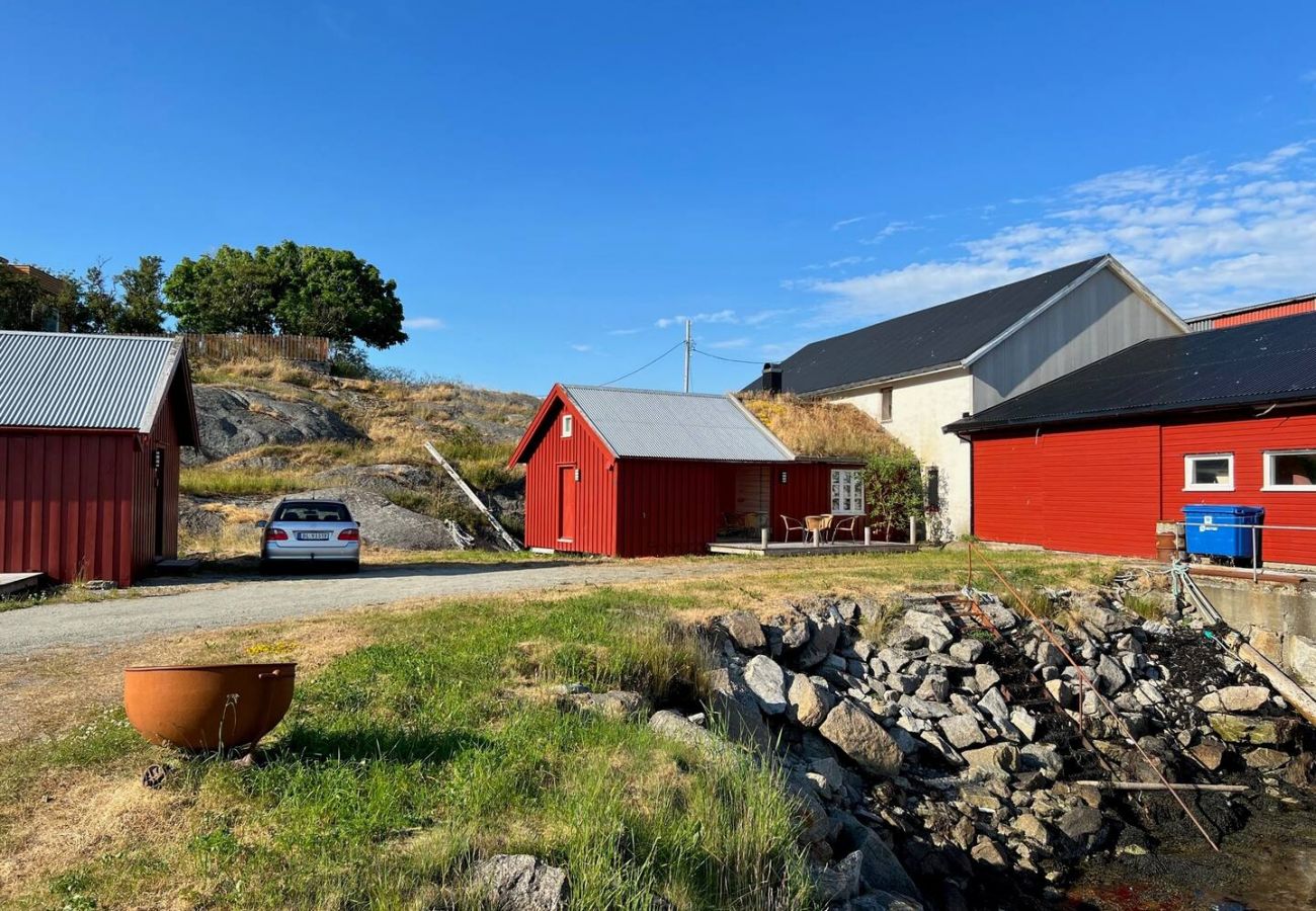 Cabin in Vestvågøy - Tradisjonell Rorbu i fiskeværet Ballstad