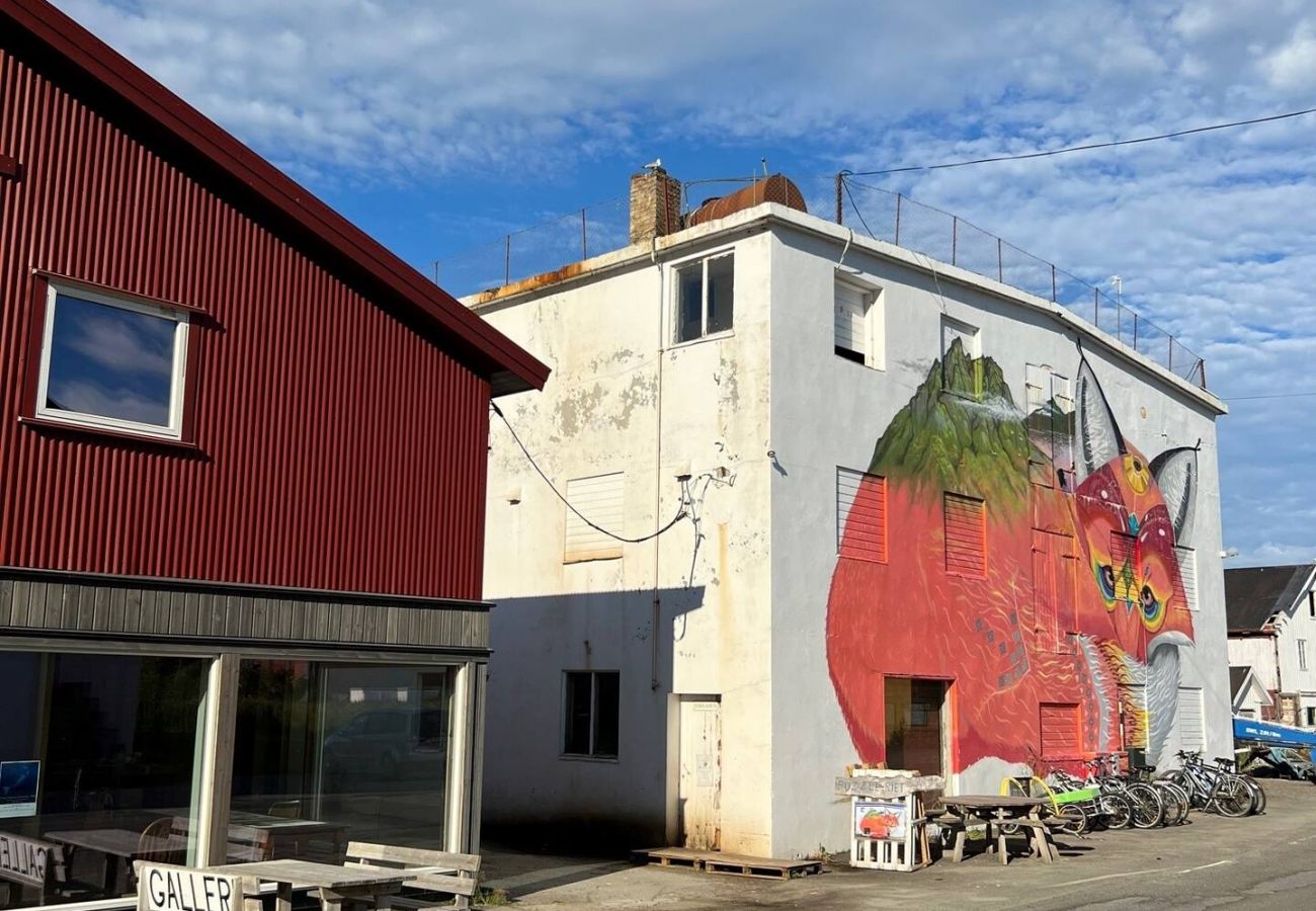 Cabin in Vestvågøy - Tradisjonell Rorbu i fiskeværet Ballstad