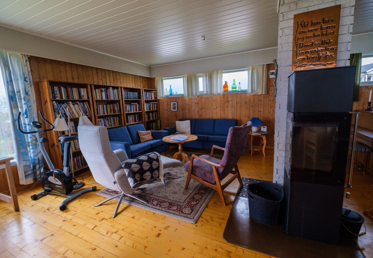 Cabin in Flakstad - Nordbo - unik plass med utsikt over Rambergstranda