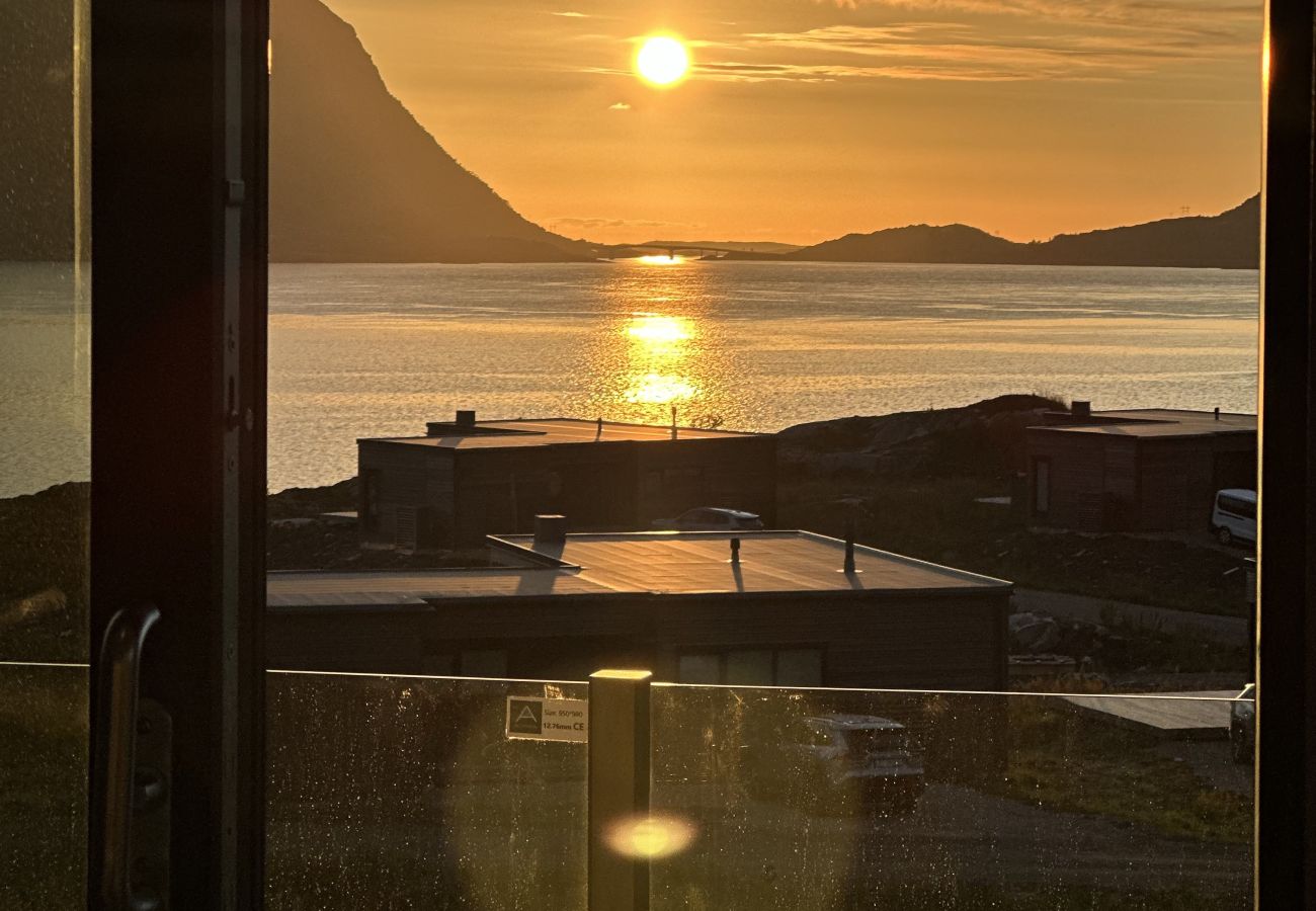 Cabin in Vågan - Lyngvær Luxury cabin with Sauna