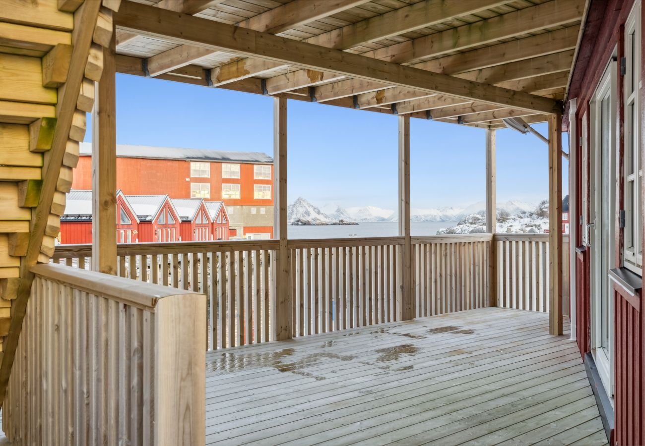 Apartment in Vestvågøy - Stor rorbu med høy standard