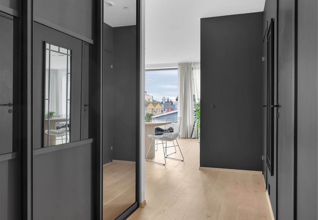 Apartment in Tromsø - The Arctic Urban Cityscape