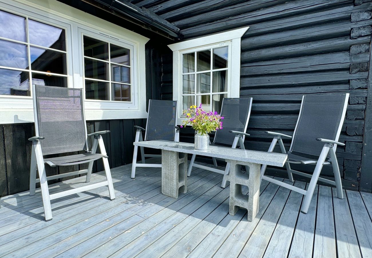 Cabin in Hol - Cozy, family-friendly cabin with stunning views in Geilo