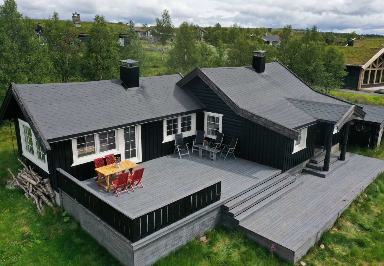 Cabin in Hol - Cozy, family-friendly cabin with stunning views in Geilo