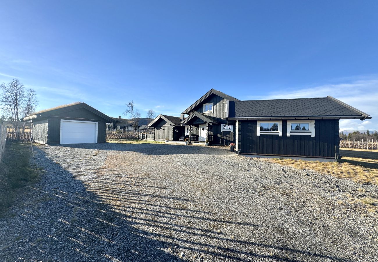 Cabin in Gol - Modern, cozy and family-friendly cabin on Golsfjellet