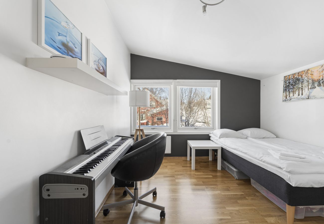 Apartment in Tromsø - Leilighet med panoramautsikt og terrasse