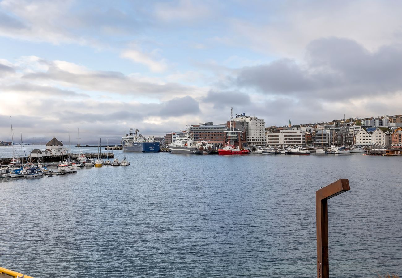 Apartment in Tromsø - Villa Uhre - Spectacular views and location