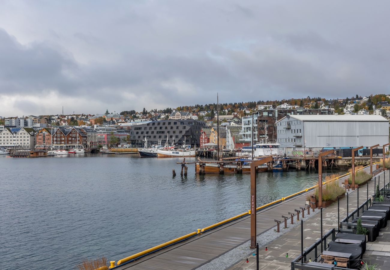 Apartment in Tromsø - Villa Uhre - Spectacular views and location