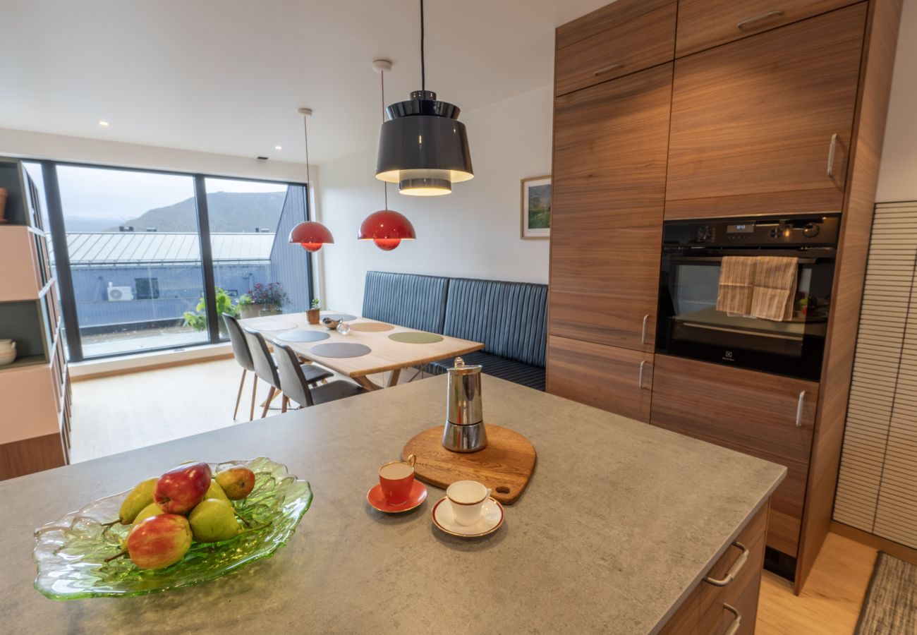 Townhouse in Tromsø - Town house with good view on top of Tromsø Island