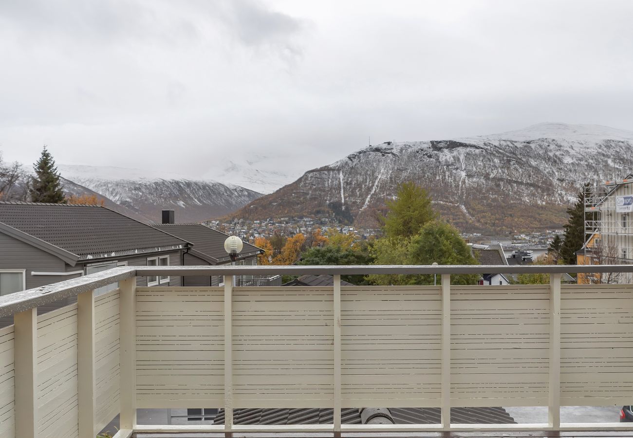 Townhouse in Tromsø - Tromsø Terrace - Modern Townhouse with fantastic views