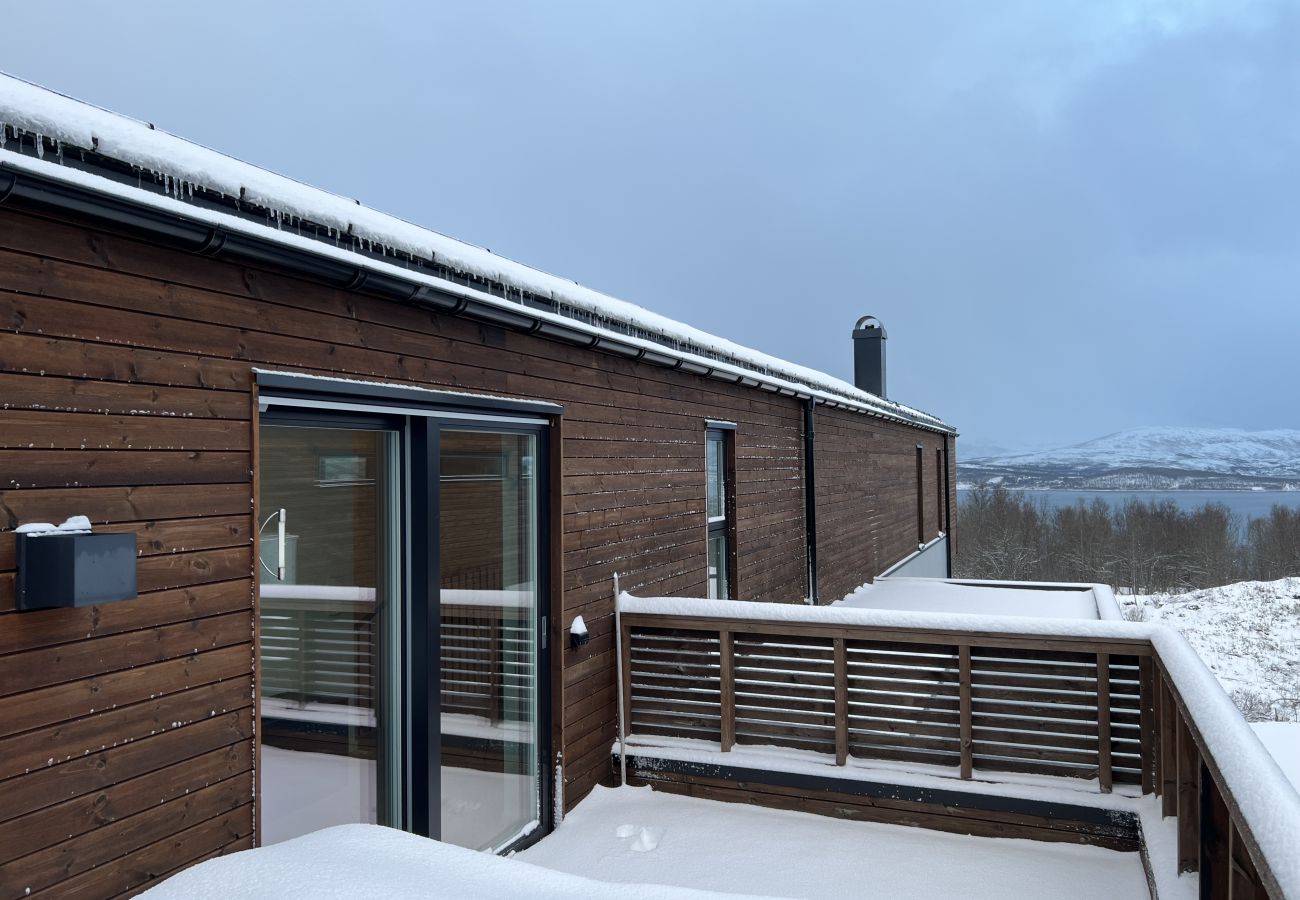 Apartment in Tromsø - Villa Stalheim