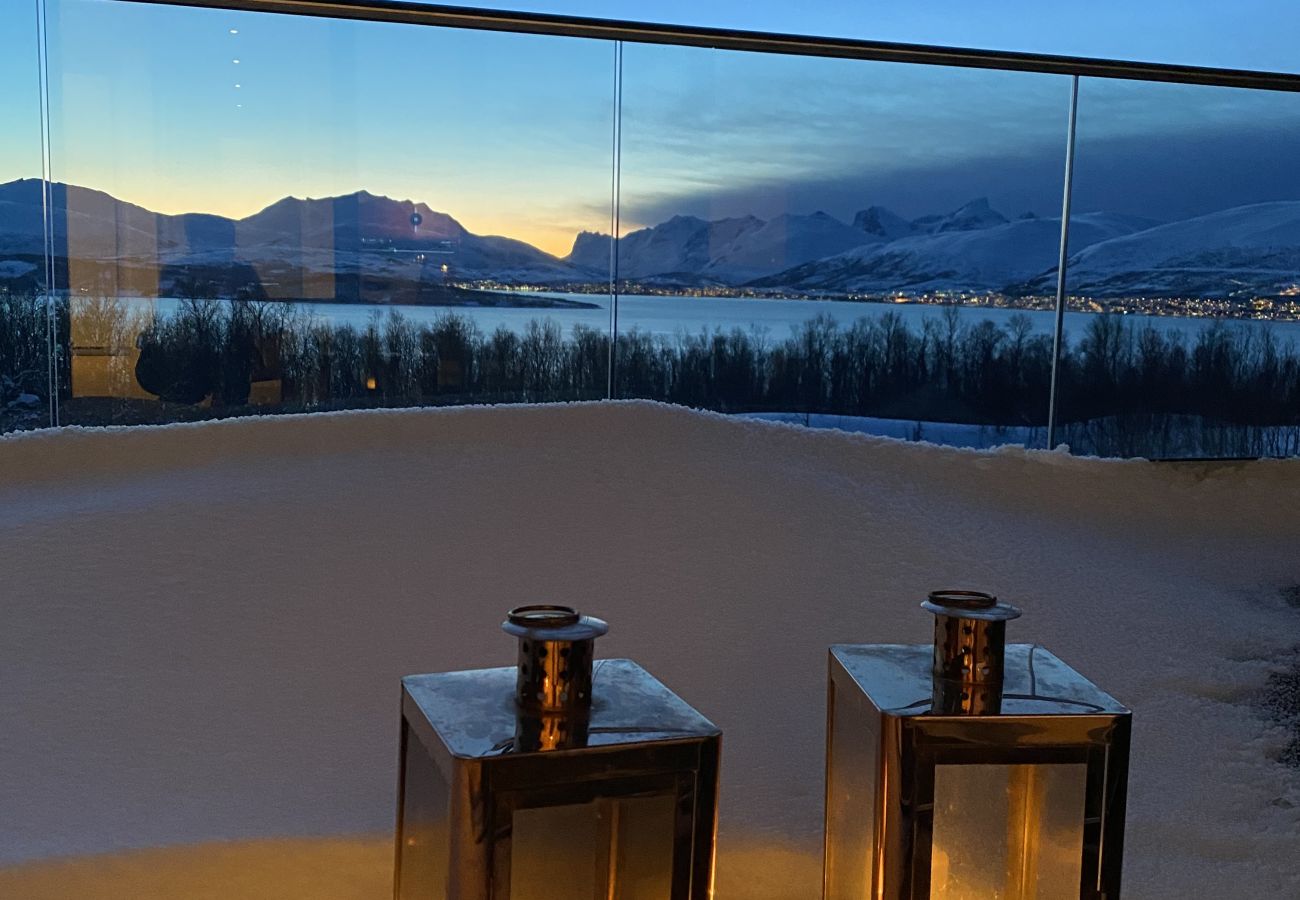 Apartment in Tromsø - Villa Stalheim