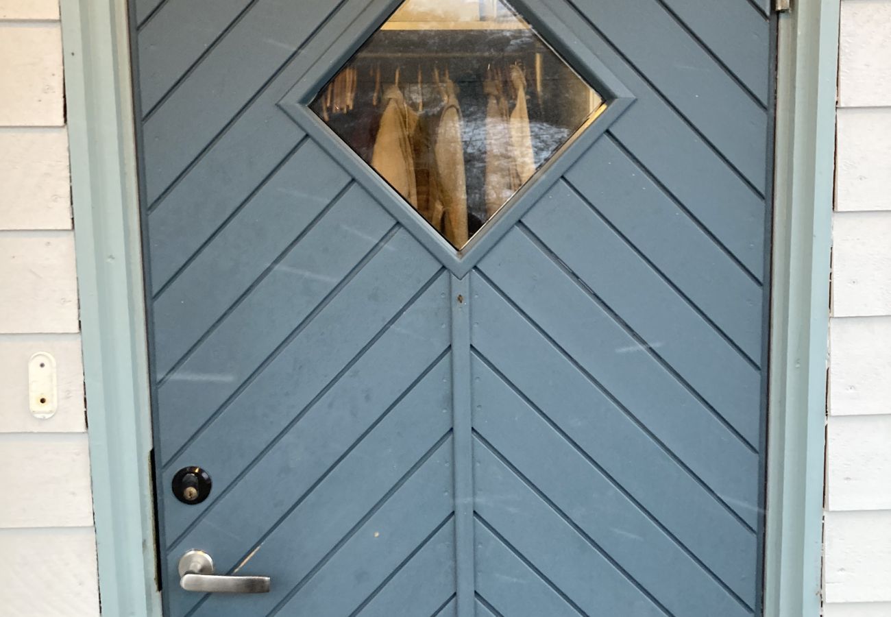 House in Vågan - Koselig hus ved Kabelvågmarken.