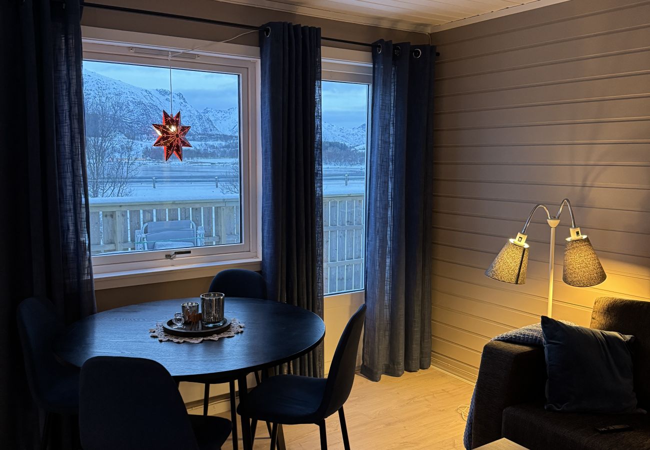 Apartment in Vestvågøy - Sentral leilighet på Leknes i Lofoten