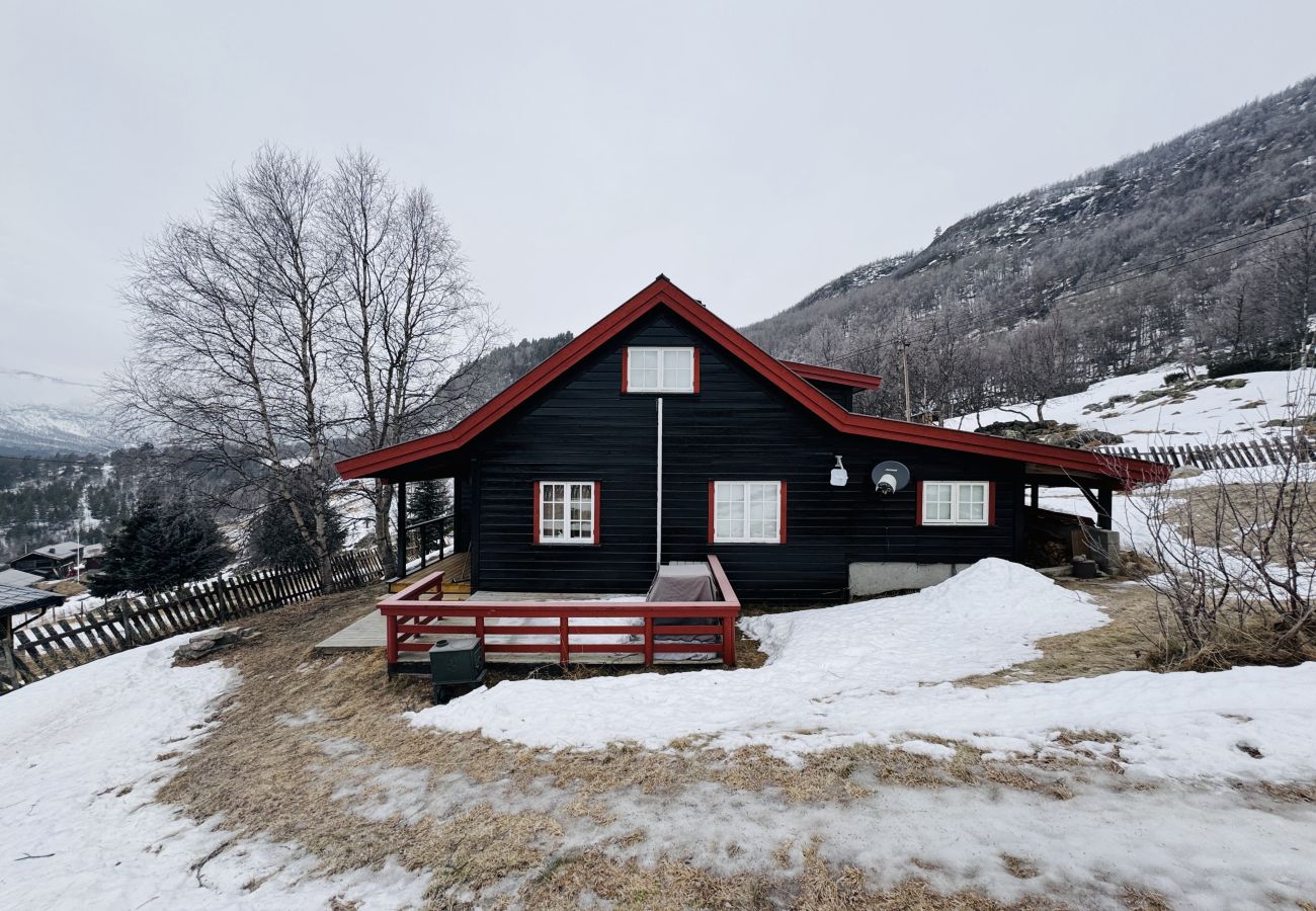 Cabin in Hol - Charming mountain retreat in Sudndalen