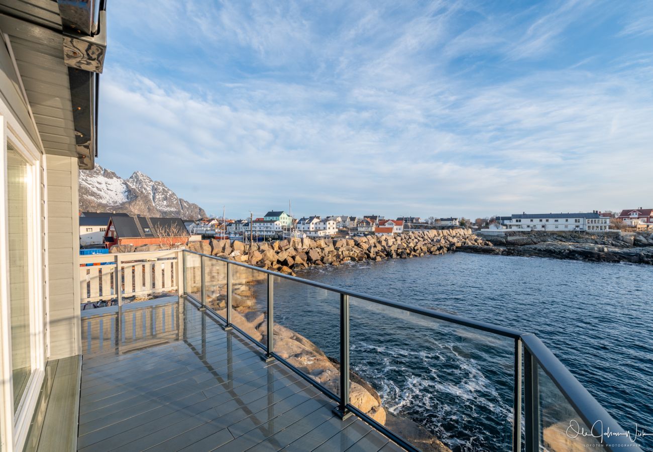 Apartment in Vågan - Top Apartment by the sea in Henningsvær