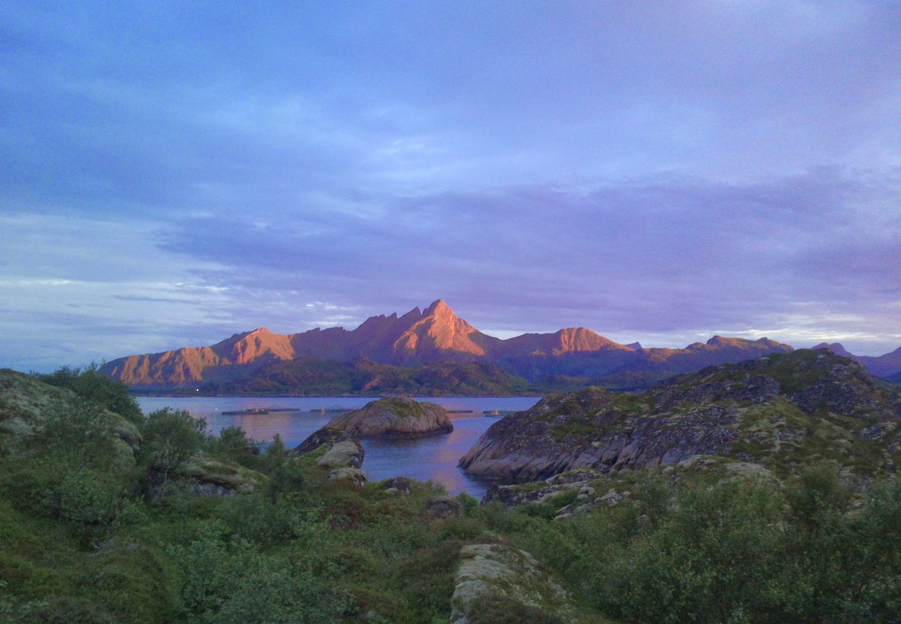 Hytte i Vestvågøy - Unique private cabin in Lofoten