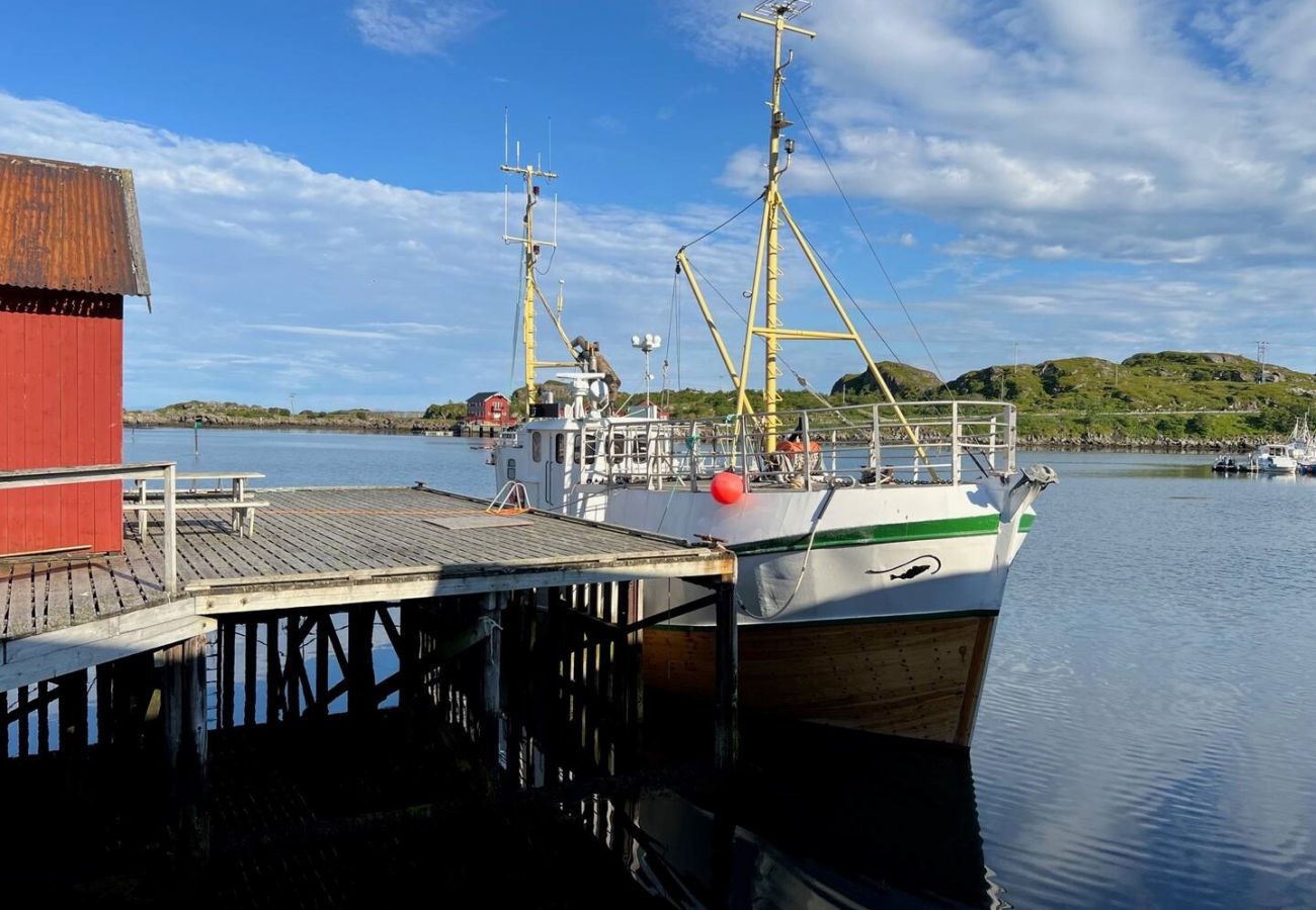 Hytte i Vestvågøy - Rorbu i fiskeværet Ballstad