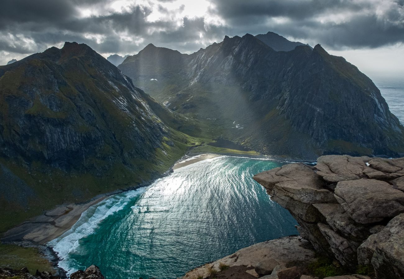 Hytte i Flakstad - Nordbo - unik plass med utsikt over Rambergstranda