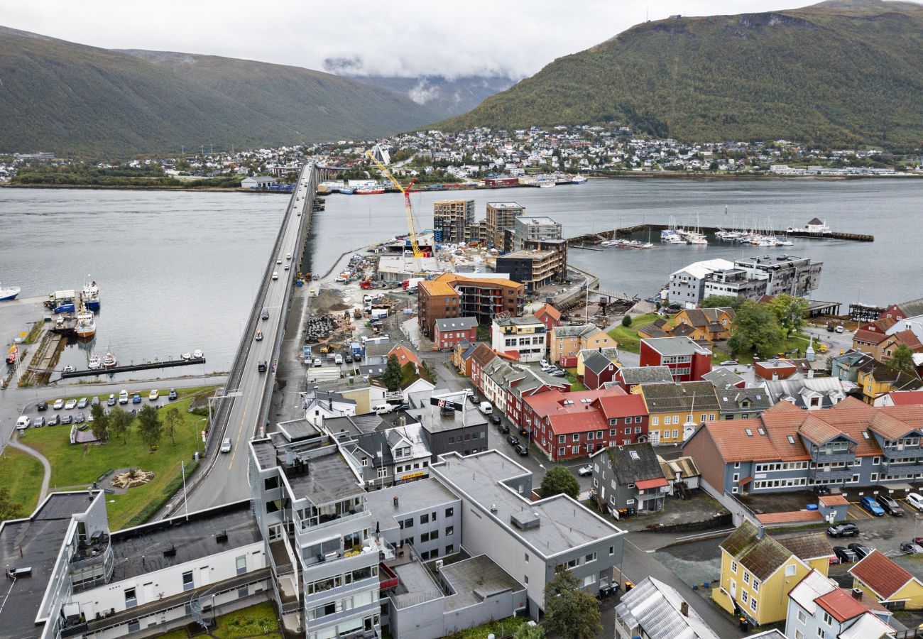 Leilighet i Tromsø - Top floor apartment with City views