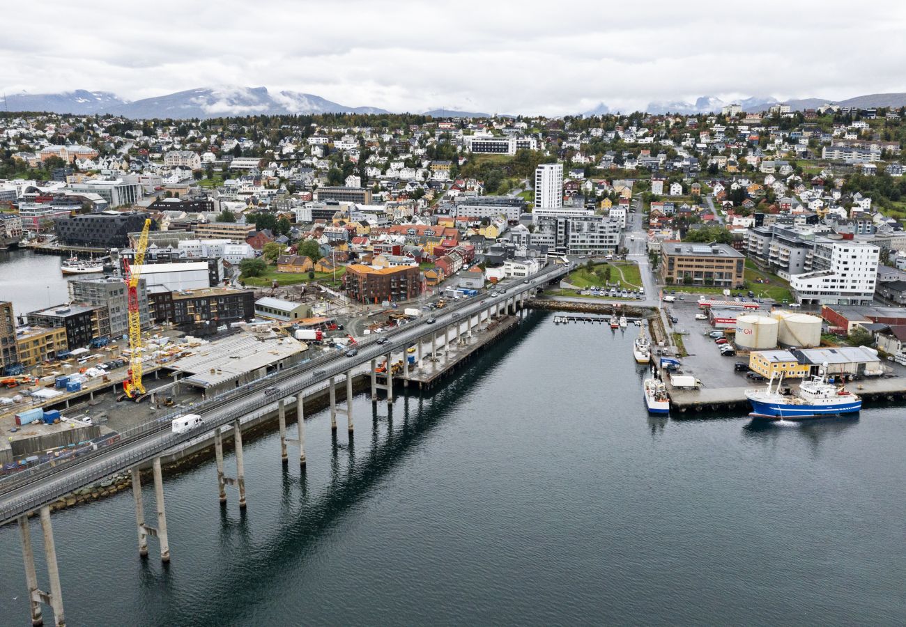 Leilighet i Tromsø - Top floor apartment with City views