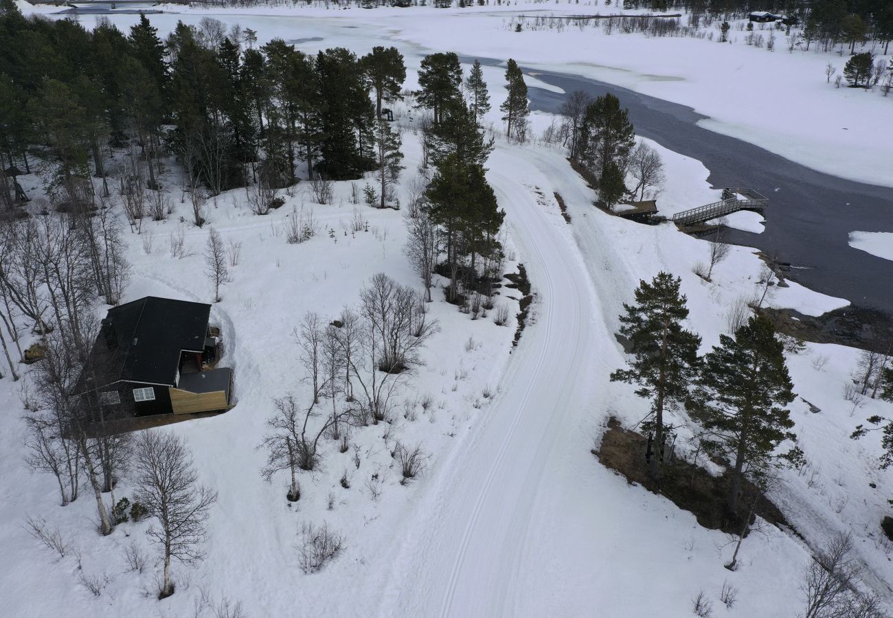 Hytte i Hol - Koselig hytte med gangavstand til sentrum