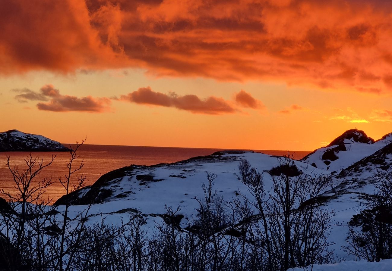 Hus i Flakstad - Feriehus i Sund, Lofoten