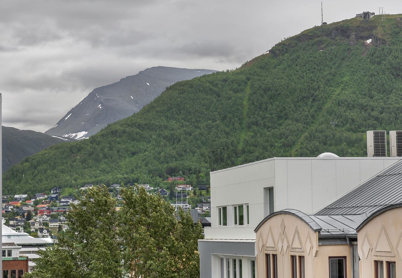 Leilighet i Tromsø - Sentrum - Moderne og romslig leilighet med byutsikt