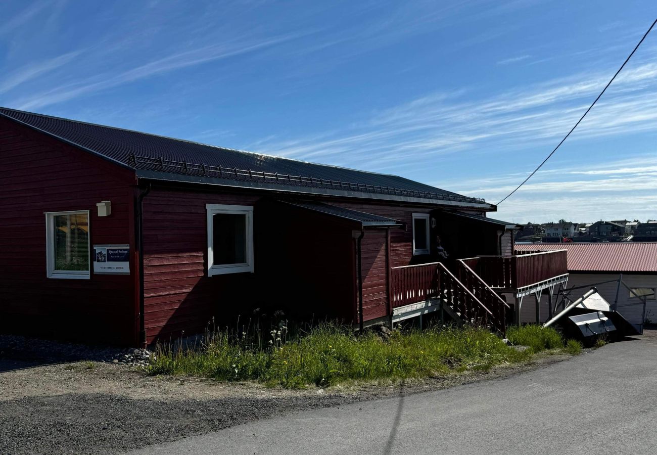 Hytte i Ballstad - Koselig liten rorbu i Lofoten