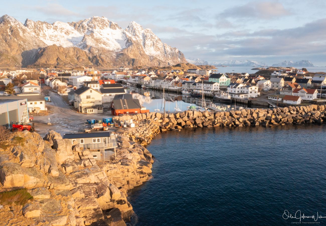 Leilighet i Vågan - Top Apartment by the sea in Henningsvær